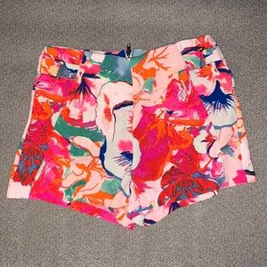 Gianni Bini dressy shorts. Size Medium